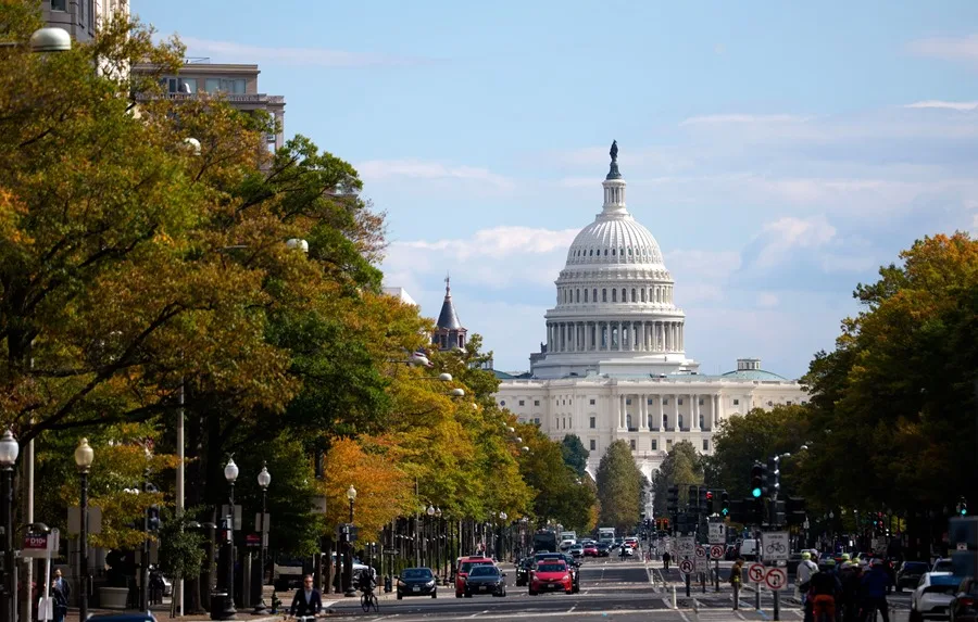El Capitolio de los Estados Unidos durante el cierre del gobierno en Washington, D.C., EE. UU.,