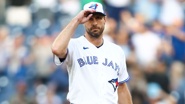 Scherzer se convierte en el undécimo lanzador de la MLB con 3500 ponches
