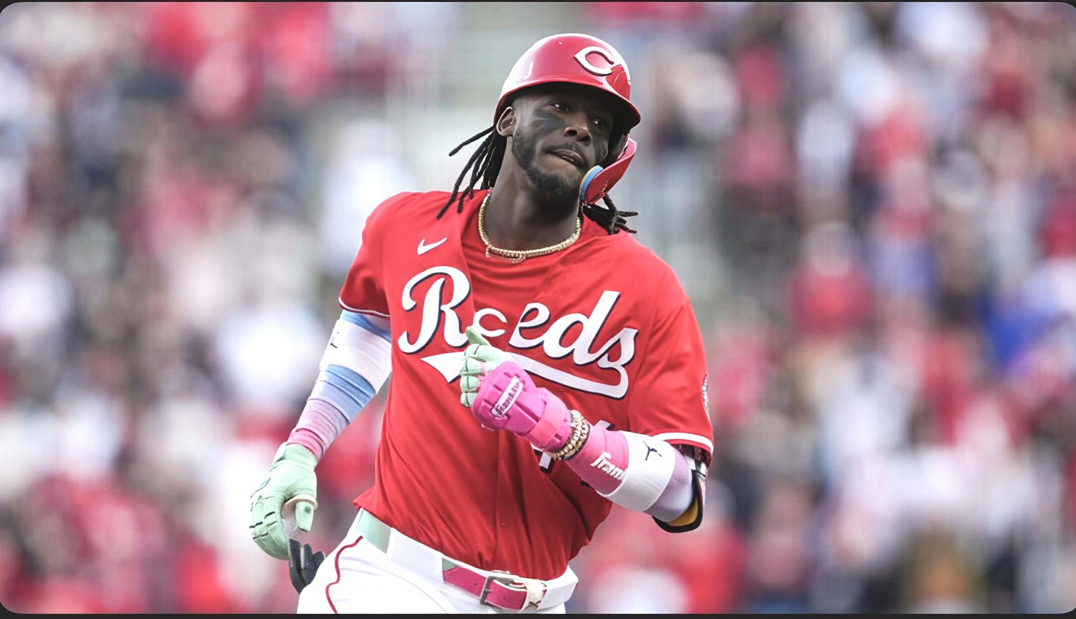 Elly De La Cruz de los Rojos de Cincinnati.