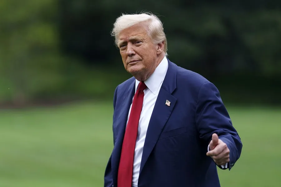 Trump asegura que no habrá peajes en el estrecho de Ormuz durante ni después de la tregua con Irán