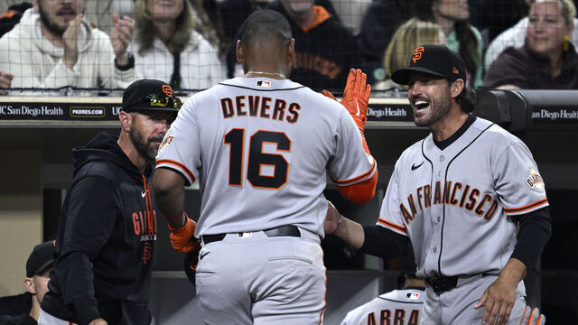 Vitello gigantes Devers