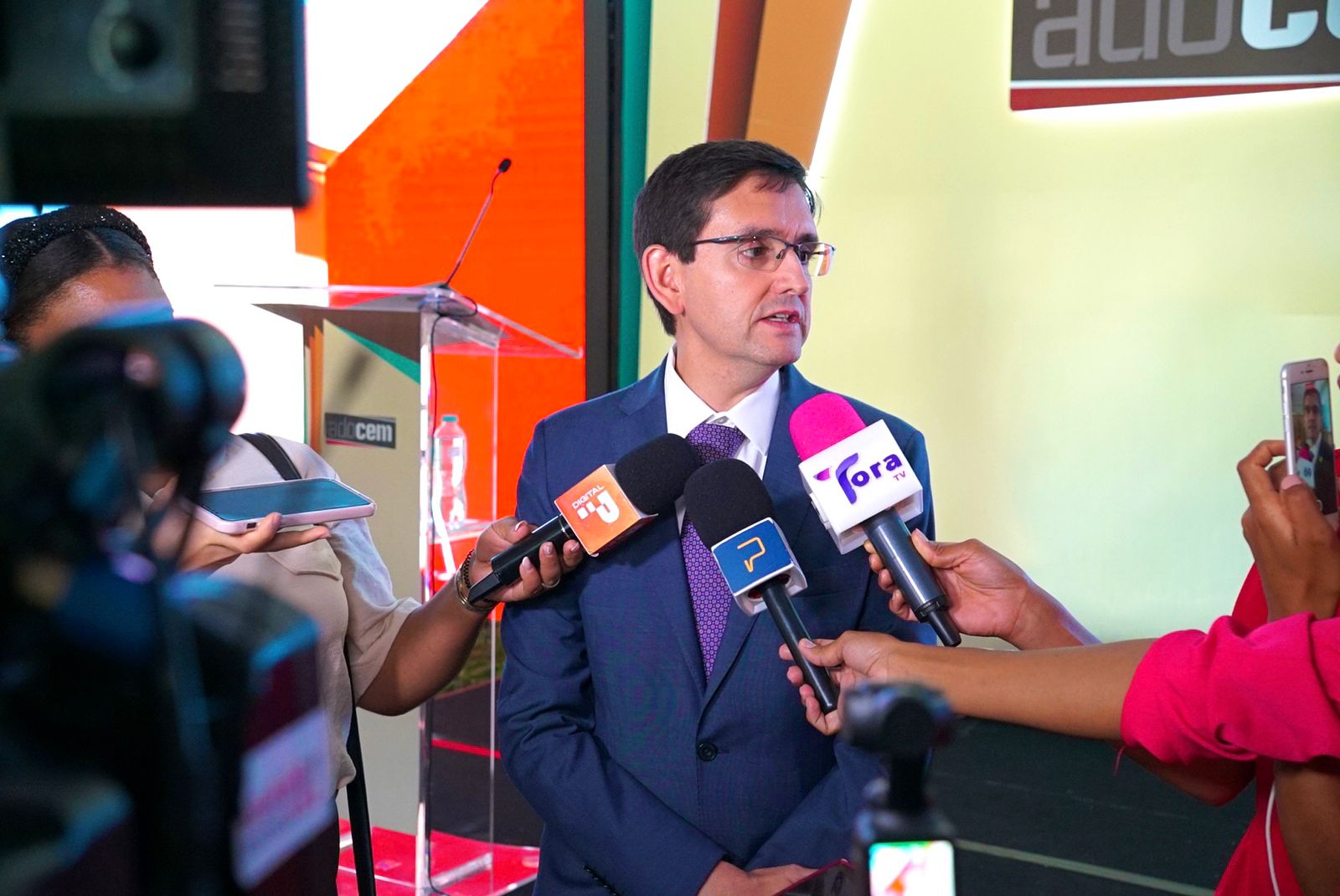 Asociación Dominicana de Productores de Cemento (Adocem), Jorge Pérez