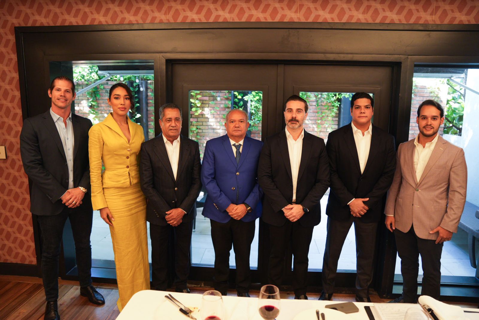 Representantes de la Asociación Nacional de Productores de Asfalto (Anpras)