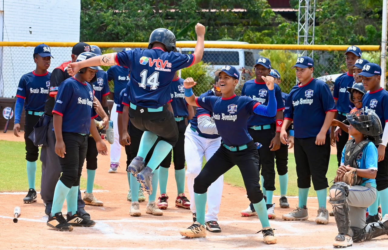 Provincia Santo Domingo termina tercero en VII Copa Robinson Canó