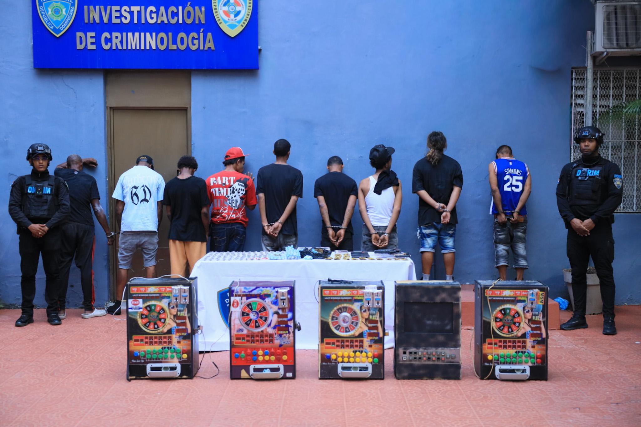 Detenidos en operativos en sectores del Distrito Nacional