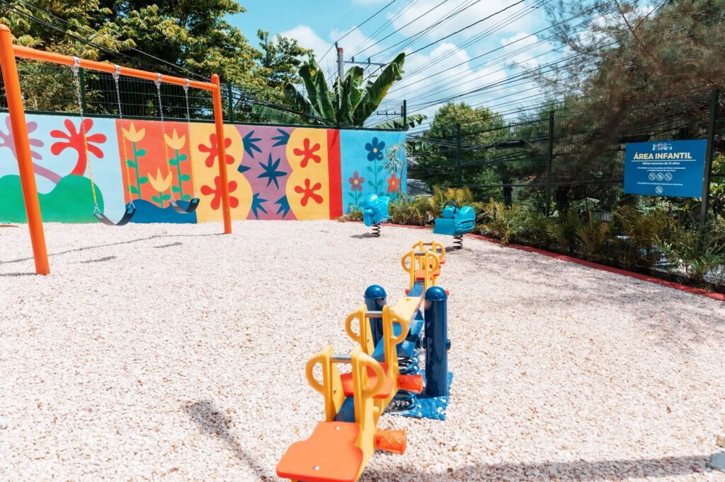 Parque Monumental en Los Girasoles