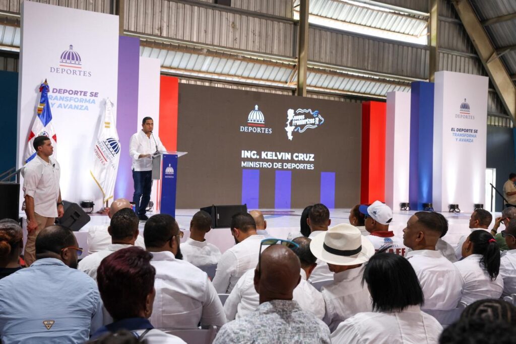Presidente Luis Abinader y ministro Kelvin Cruz inauguran Juegos Fronterizos 2026
