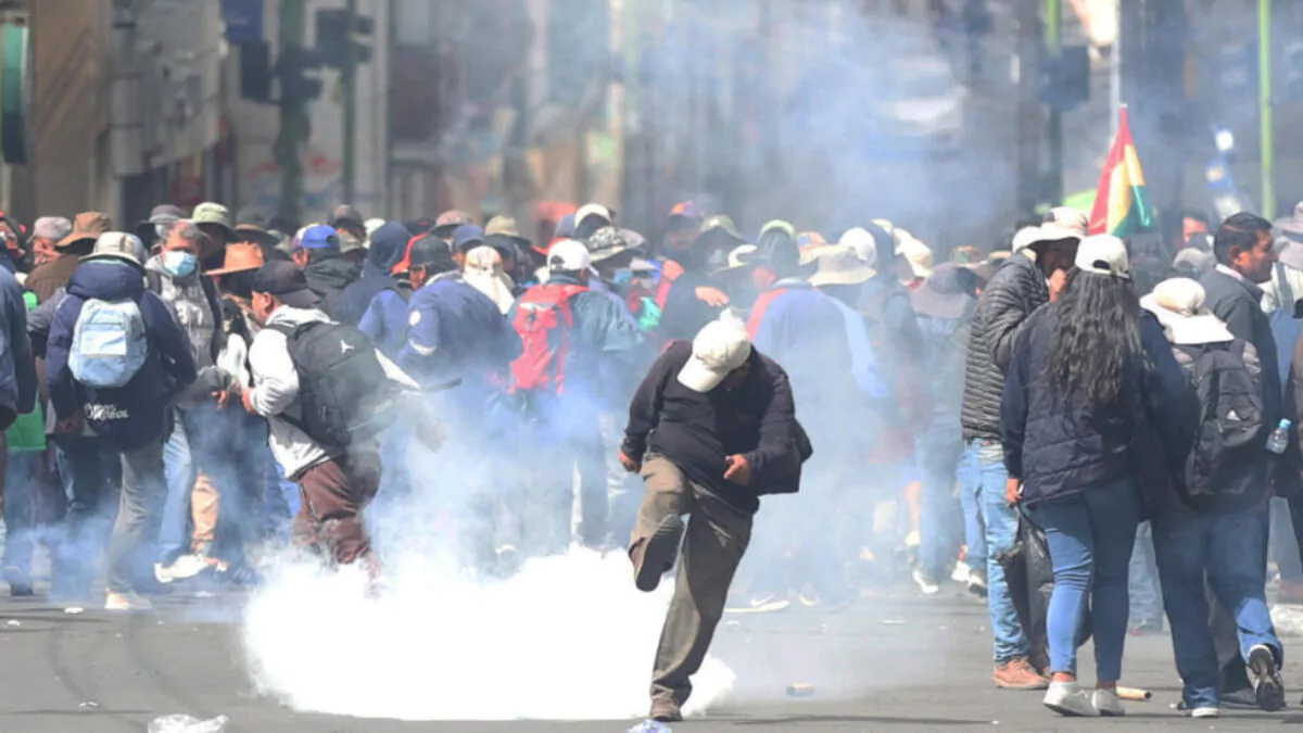 Bolivia cumple un mes de bloqueos y pérdidas millonarias