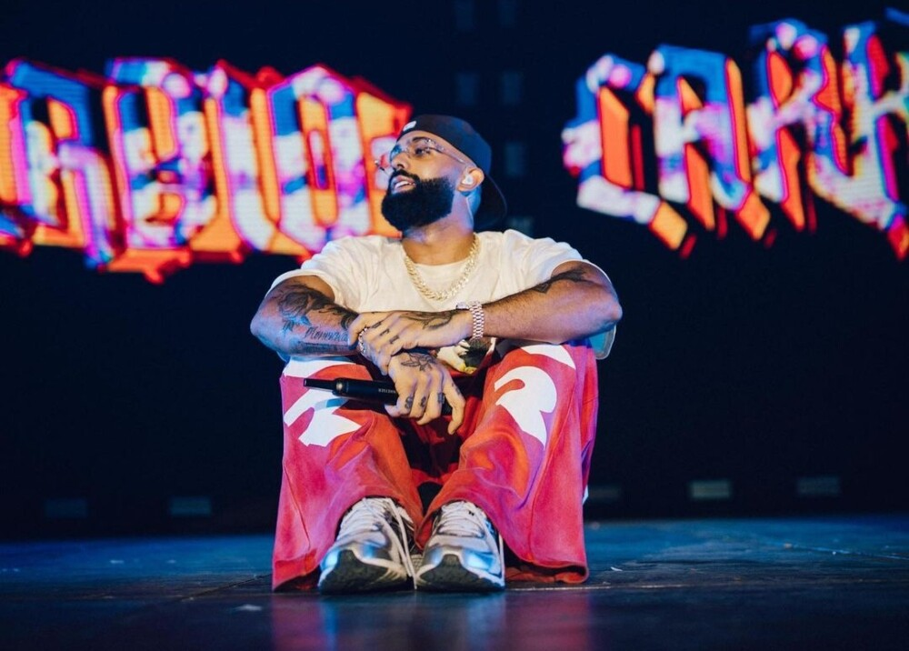 Eladio Carrión regresará a República Dominicana con concierto en el Cibao