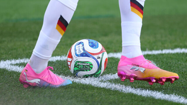 las zapatillas de colores en el mundial