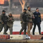 Nicolás Maduro, siendo trasladado por agentes de la DEA, en Nueva York (EE.UU.).