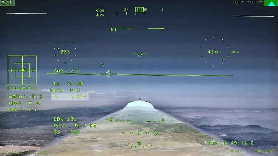 La NASA que muestra una pantalla indicativa con el sistema de visión externa del avión experimental X-59.