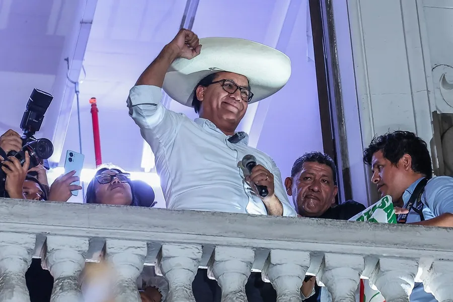 Roberto Sánchez Perú-- elecciones.
