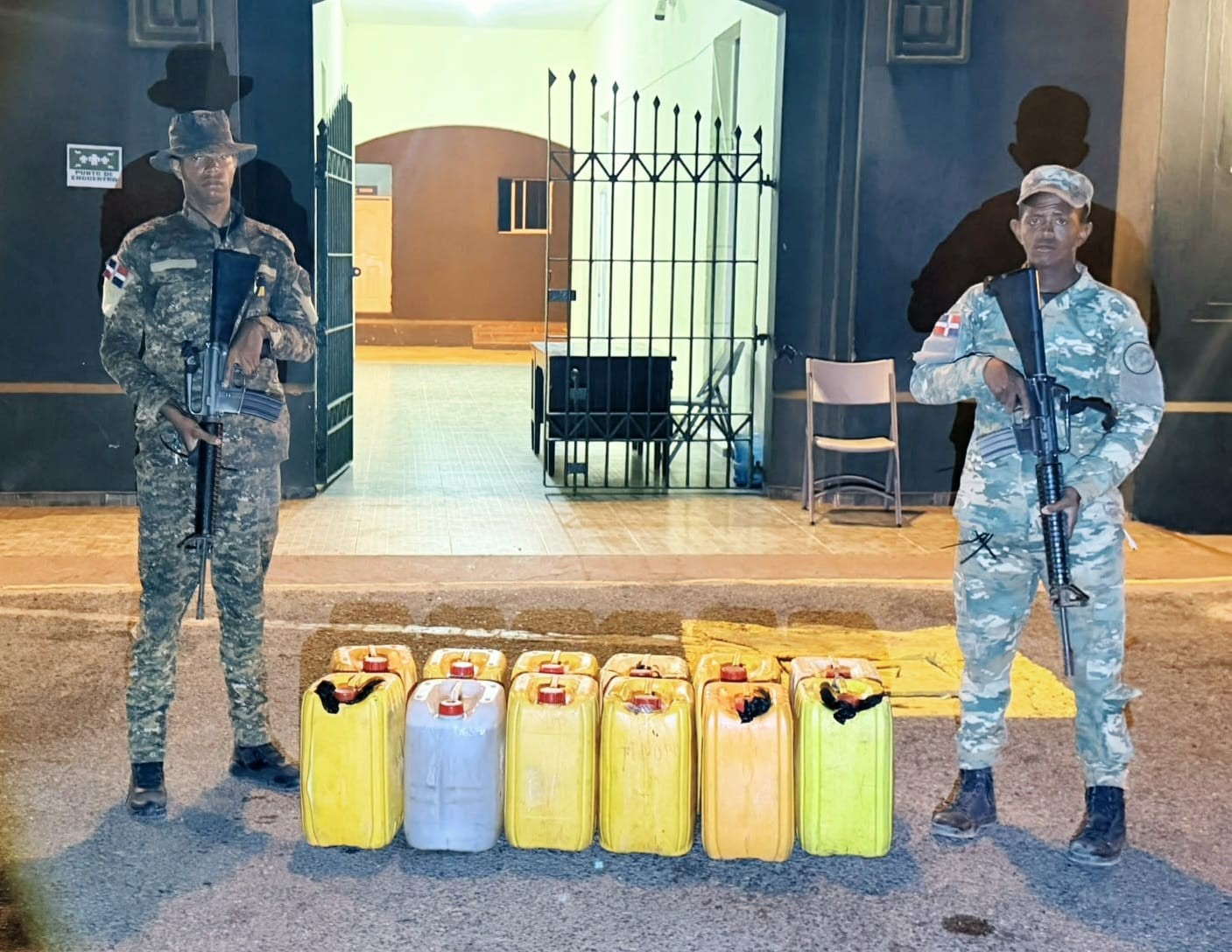 240 litros de clerén, en Playa Punta Luna