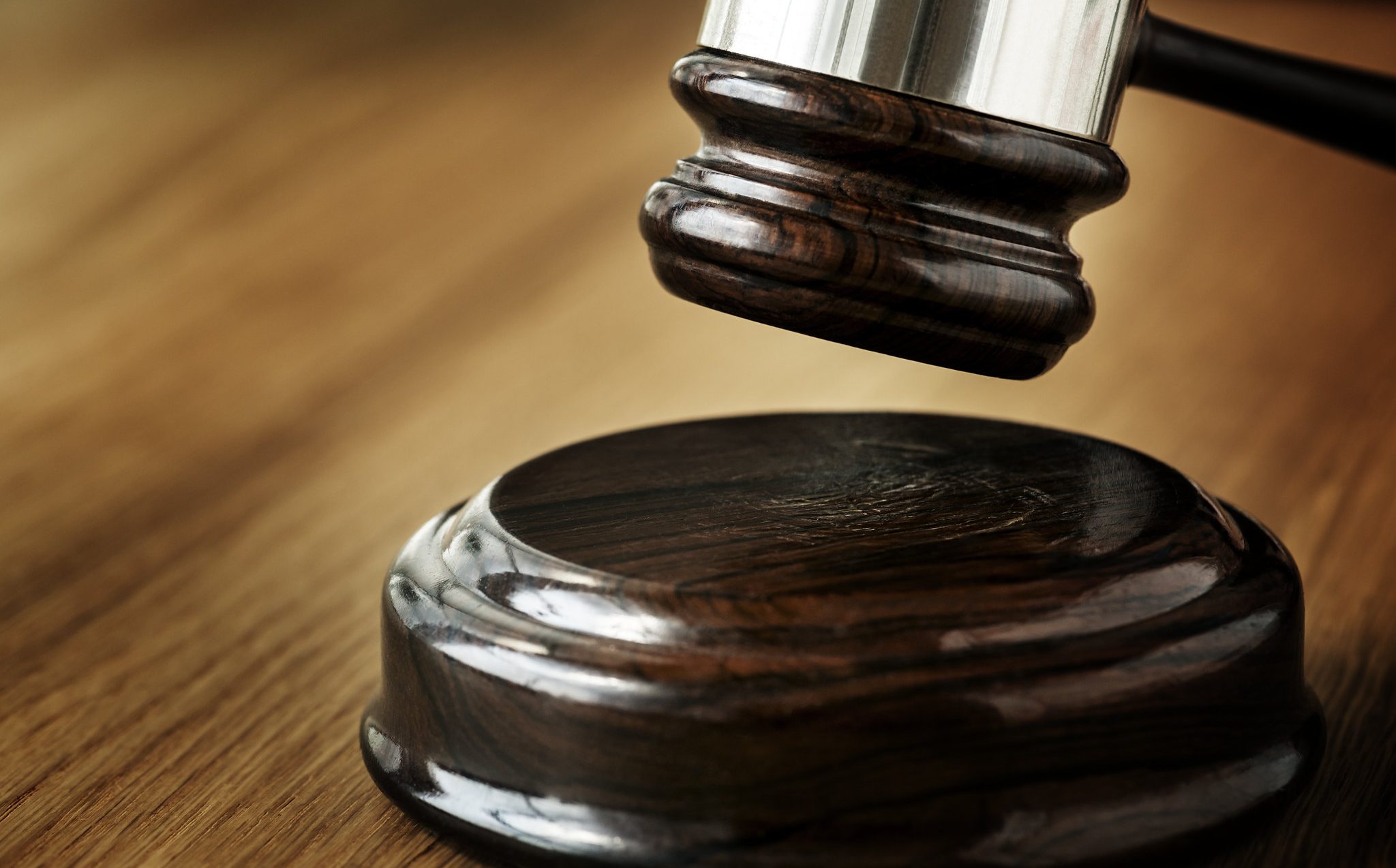 Condenan a 10 años de prisión a hombre por tráfico de marihuana
