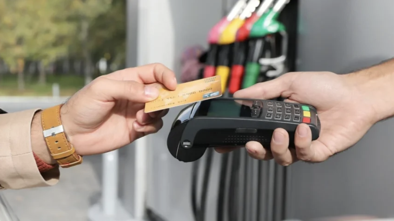 Anadegas da 30 días de plazo para resolver disputa por pagos electrónicos en estaciones de combustible