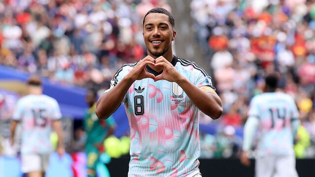 Bélgica derrota a Senegal en doble tiempo extra luego de dos goles en tres minutos