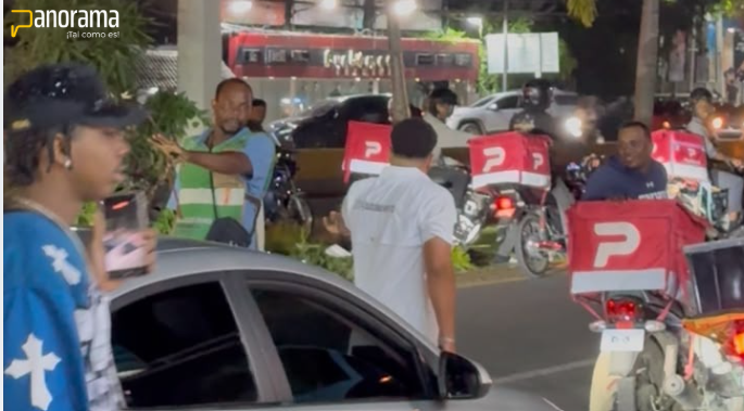 Accidente entre vehículo y motociclista termina en altercado con un arma de fuego en San Isidro