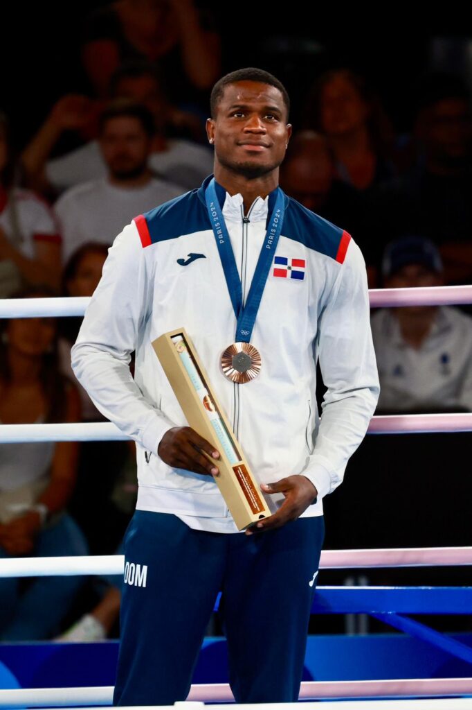 el pugilista Cristian Pinales ha aplicado para representar al país en los XXV Juegos Centroamericanos y del Caribe Santo Domingo 2026.