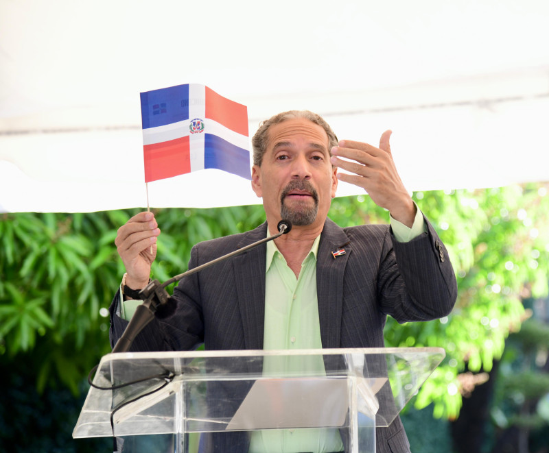 Presidente de Efemérides Patrias, Juan Pablo Uribe