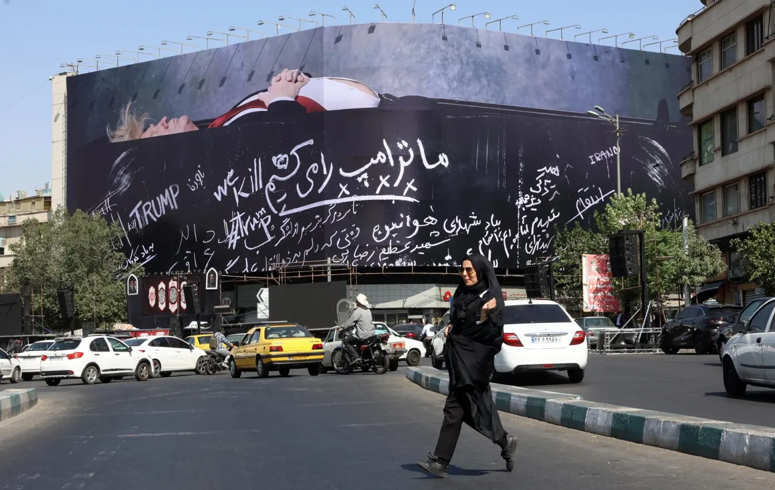 Irán acumula 3.000 denuncias por “crímenes de guerra”