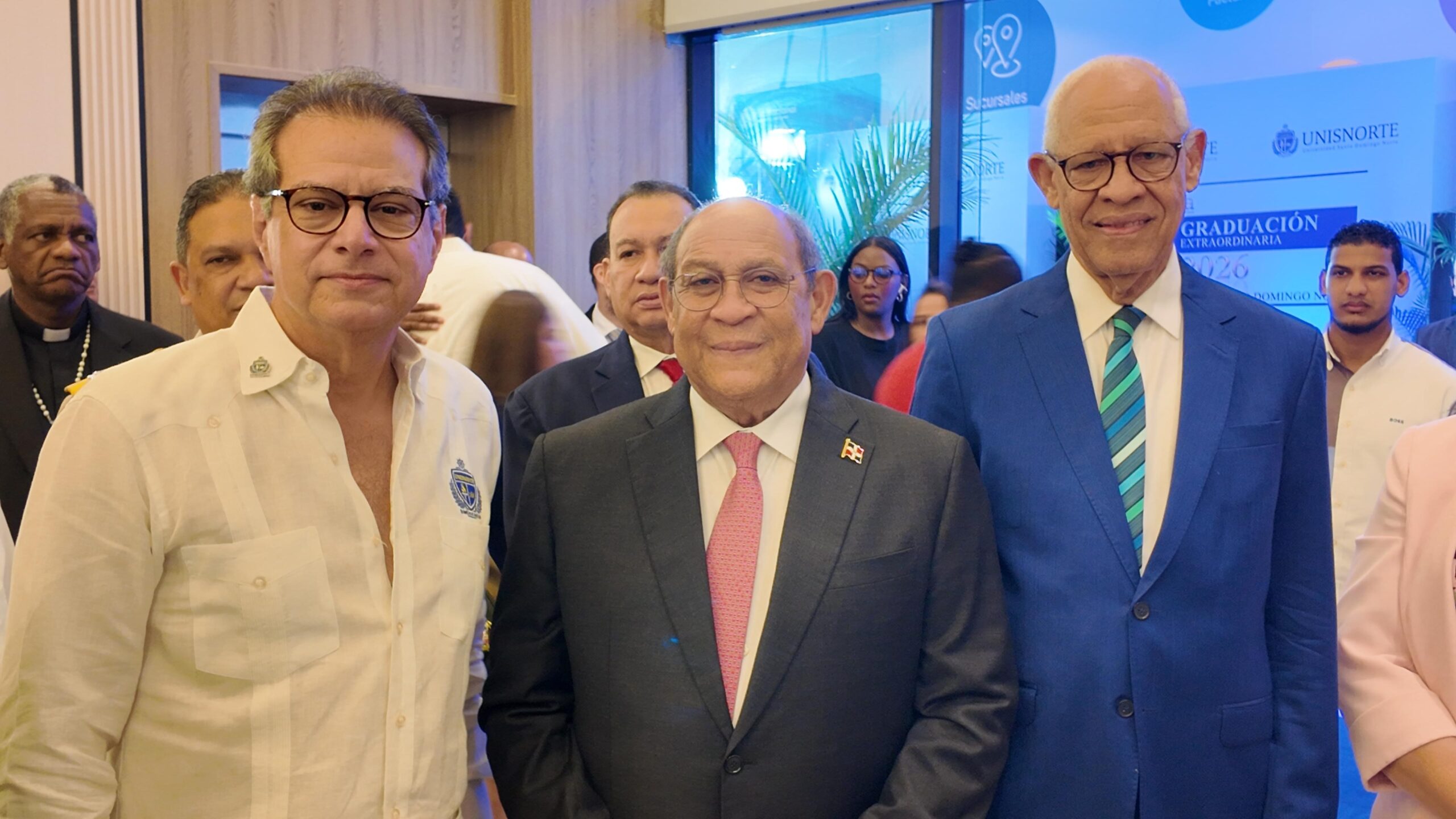 El ministro de Educación Superior, Ciencia y Tecnología (MESCyT), Rafael Santos Badía,