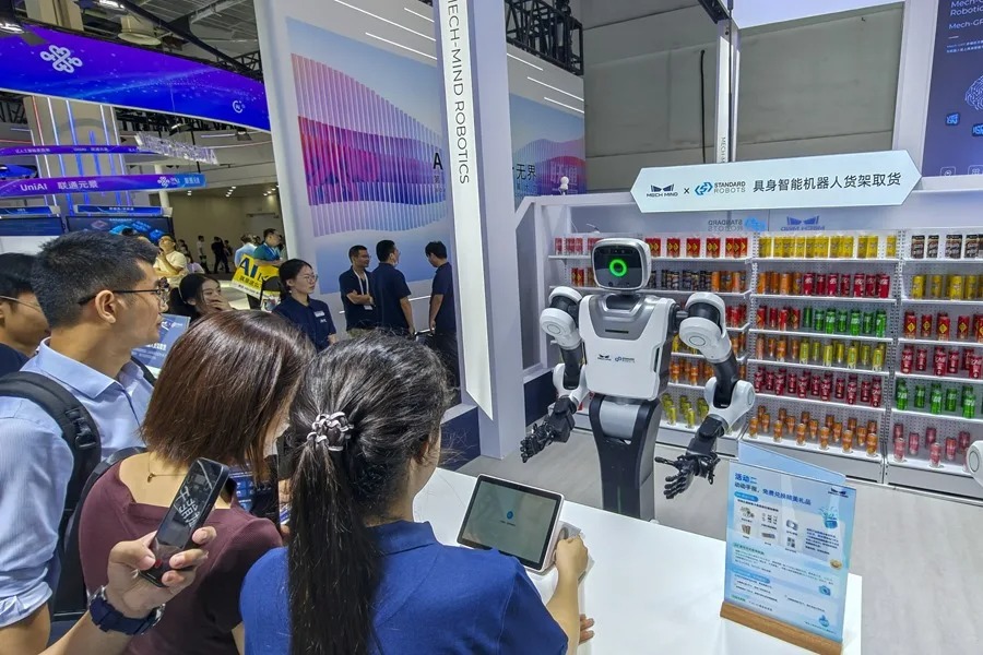 Robot chino de inteligencia artificial.