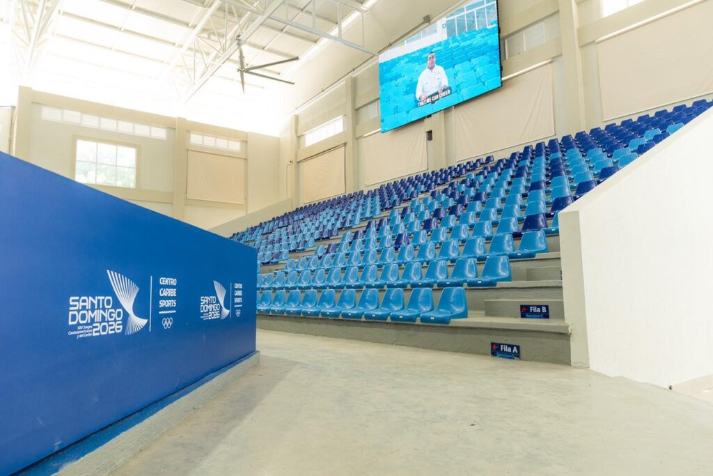 El MIVHED entrega completamente remozado el Pabellón de Balonmano en el Parque del Este