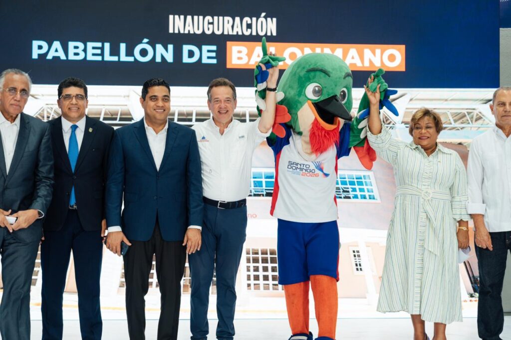 El MIVHED entrega completamente remozado el Pabellón de Balonmano en el Parque del Este