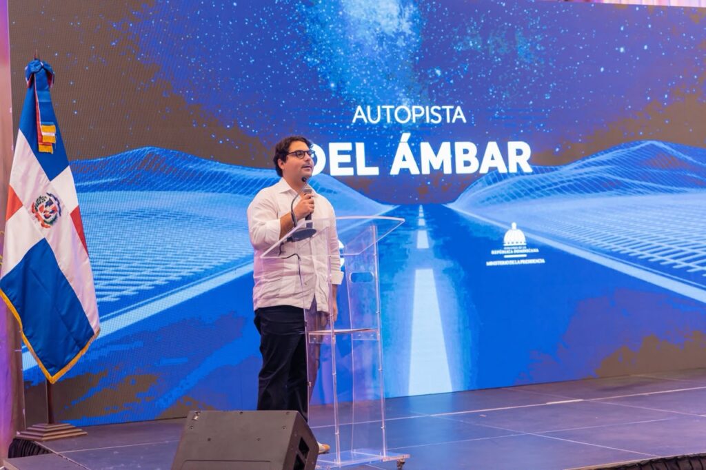 
Director del Fideicomiso RD Vial, Hostos Rizik
