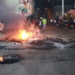 Protesta en Guajimía por muerte de joven de 19 años a manos de agente policial