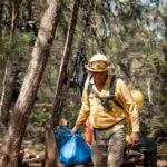 Medio Ambiente controla en un 99 % incendio forestal en la Sierra de Bahoruco