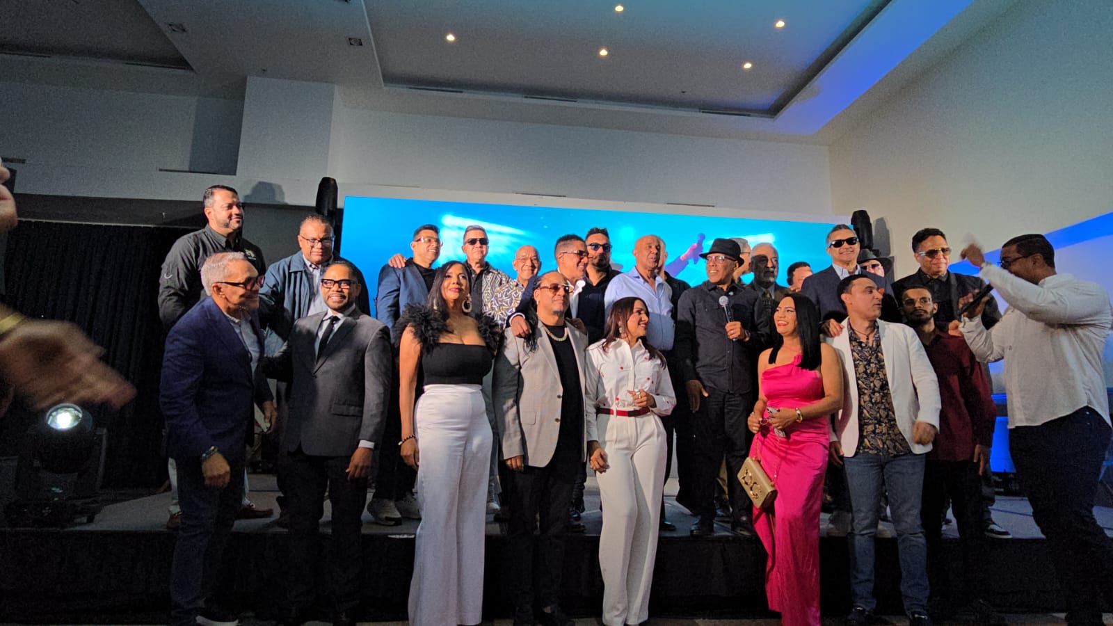 Algunos de los artistas que participarán en la celebración de los 50 años de carrera de Ramón Orlando / Kayros Santiago