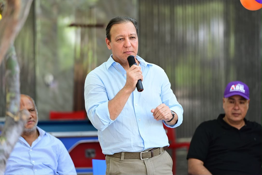 El aspirante presidencial del Partido de la Liberación Dominicana (PLD), Abel Martínez,