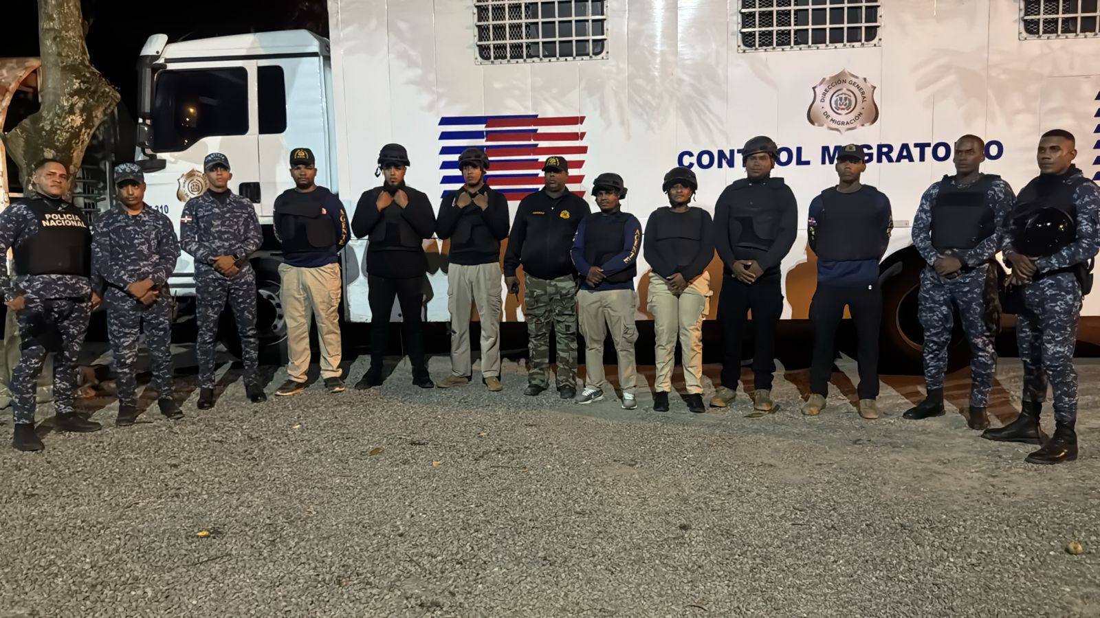 Migración detiene a 989 indocumentados en operativos