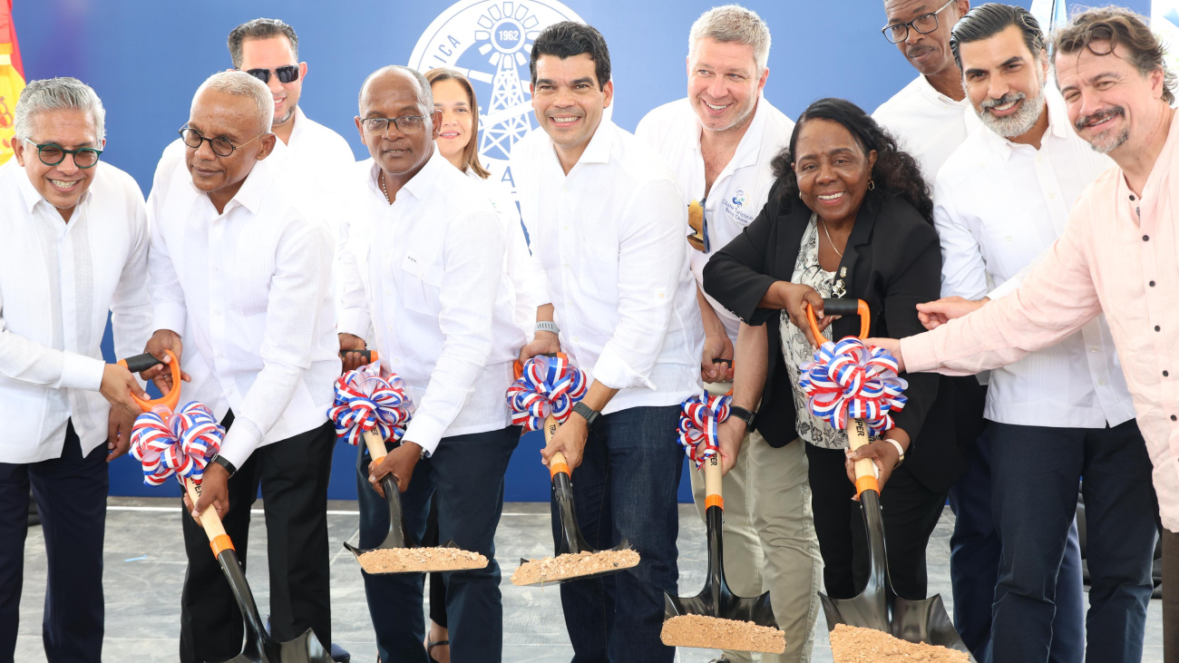 Inapa inicia construcción del alcantarillado sanitario de Boca Chica.