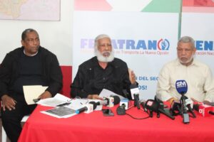 Juan Hubieres, presidente de la Federación Nacional de Transporte la Nueva Opción.